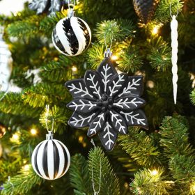 106PCS Christmas Balls Ornaments Set, Colorful Shatterproof Plastic Decorative Baubles For Xmas Tree Decor Holiday Wedding Party Decoration With (Option: BlackWhite)